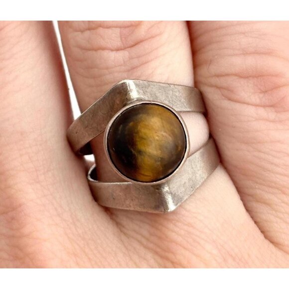 Genuine Tiger's Eye Israeli Made 925 sterling Silver Vintage Ring - sz 6.5 - Picture 1 of 10